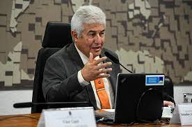 Debatedores pedem incentivos à inovação para startups e pequenas empresas