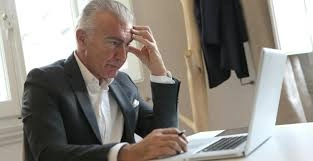 Contribuintes que não entregaram obrigações acessórias estão sendo notificados pela Receita; veja se foi intimado