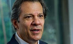 Haddad nega aumento de CSLL de bancos e petroleiras