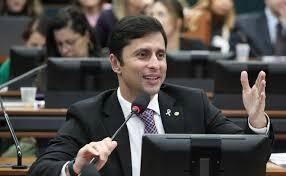 Comissão aprova compensação em dobro para o consumidor quando uma empresa descumprir oferta