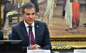 Comissão aprova projeto que altera regras do Programa Nacional de Microcrédito