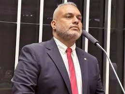 Projeto prevê incentivo fiscal para doações destinadas à causa animal