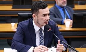 Projeto aumenta dedução no Imposto de Renda para patrocínio de projetos paradesportivos