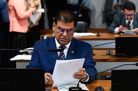 CAS aprova isenção de tributos para incentivar doação de medicamentos