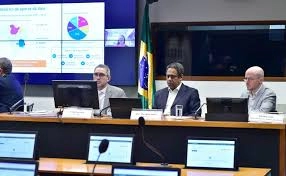 Empresas pedem continuidade de lei que desonera patrocínio do esporte