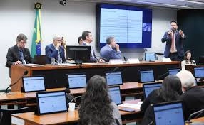 Mudança no Imposto de Renda pode provocar perda bilionária para municípios, alerta entidade 18 de junho de 2025