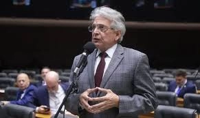 Comissão aprova regras para processo administrativo tributário e solução consensual de conflitos