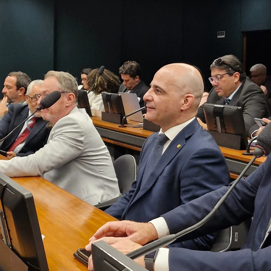 FENACON apresenta pleitos sobre a operacionalização da Reforma Tributária