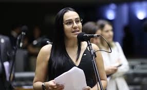 Comissão aprova prioridade de restituição do Imposto de Renda a responsáveis por pessoas com deficiência