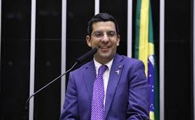 Comissão aprova regras para coprodução cultural e tributação de eventos