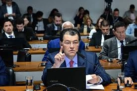 CAE aprova direito a portabilidade de salário e crédito com juro menor