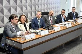 Estatuto do Trabalho: debatedores apontam impactos da IA