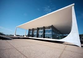 Supremo mantém exigência de declaração sobre benefícios fiscais para empresas 