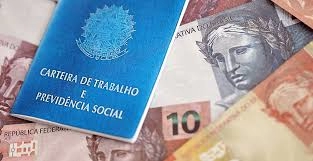 Primeira parcela do 13º salário é adiantada e deve ser paga até 28 de novembro