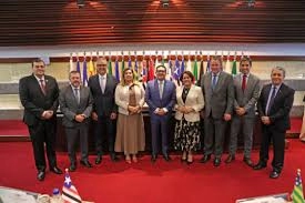 CFC elege novo presidente e empossa conselheiros; Fenacon parabeniza nova gestão