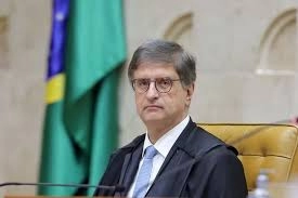 PGR envia ao Supremo parecer favorável à pejotização do trabalho