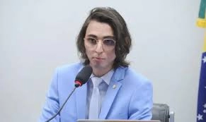 Projeto dobra prazo para cobrança de dívidas de R$ 500 mil ou mais