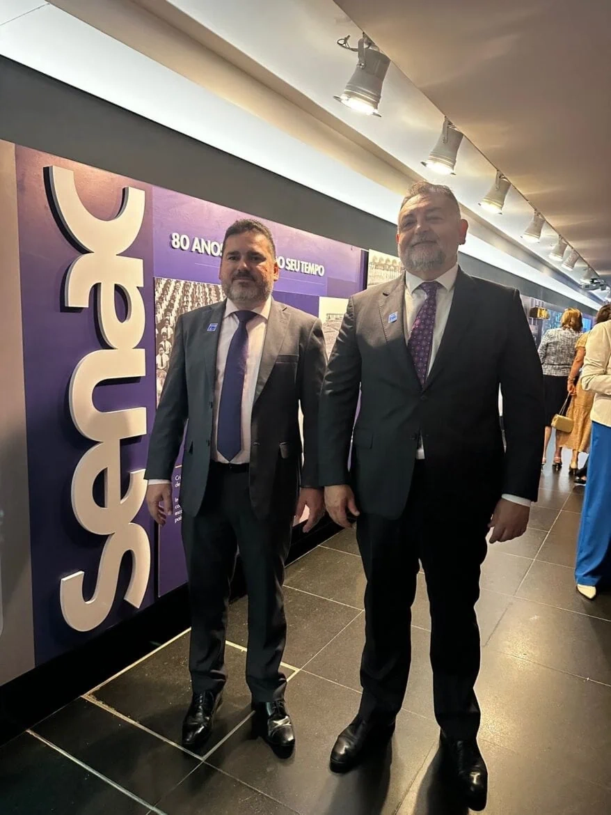 FENACON destaca força do setor de serviços em sessão solene no Congresso pelos 80 anos do Sesc e Senac