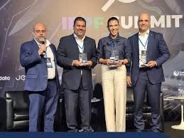 Diretor da FENACON modera painel sobre reforma tributária no IRPF Summit 2026