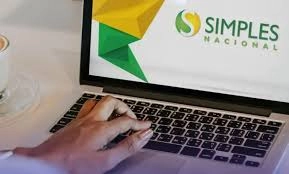 Mais de 1,1 milhão de pequenos negócios podem ser excluídos do Simples Nacional por inadimplência