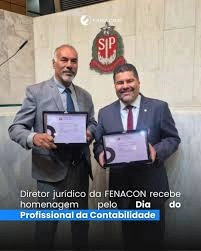 Diretor jurídico da FENACON recebe homenagem pelo Dia do Profissional da Contabilidade