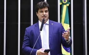 Comissão aprova projeto que responsabiliza sócios por dívidas de empresas extintas