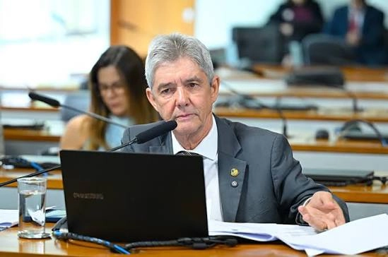 Sugestão para simplificar regime tributário de profissionais liberais avança