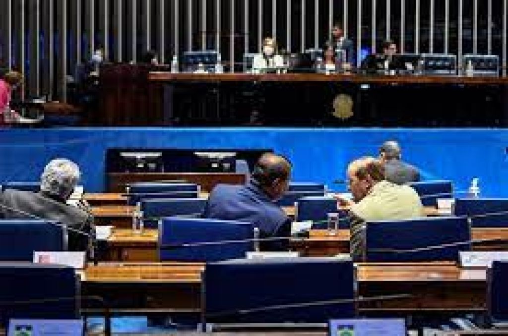 Flexibilização da jornada de trabalho para mães e pais de crianças pequenas vai a sanção