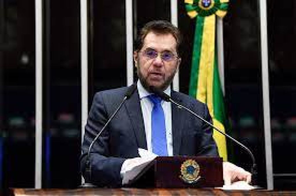 Plínio Valério pede que governo prorrogue prazo de adesão ao Relp