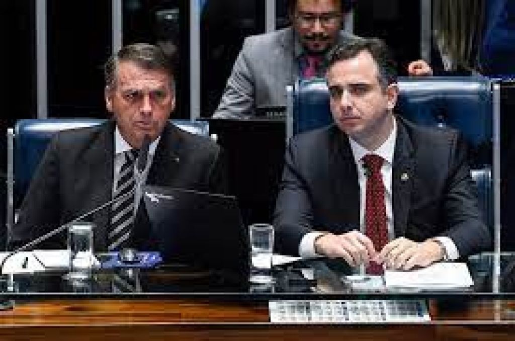Constituição ganha 11 emendas no primeiro semestre