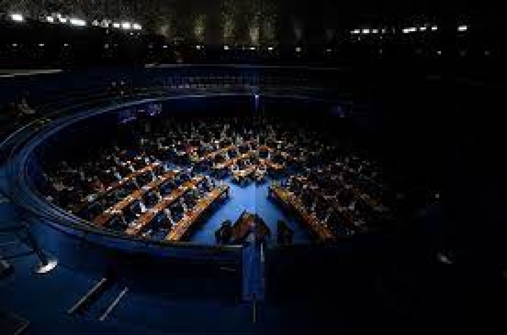 Plenário do Senado vai votar duas MPs na próxima semana