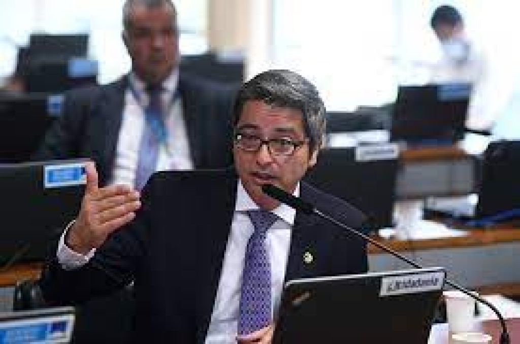 Projeto estabelece regras para compra de participação societária