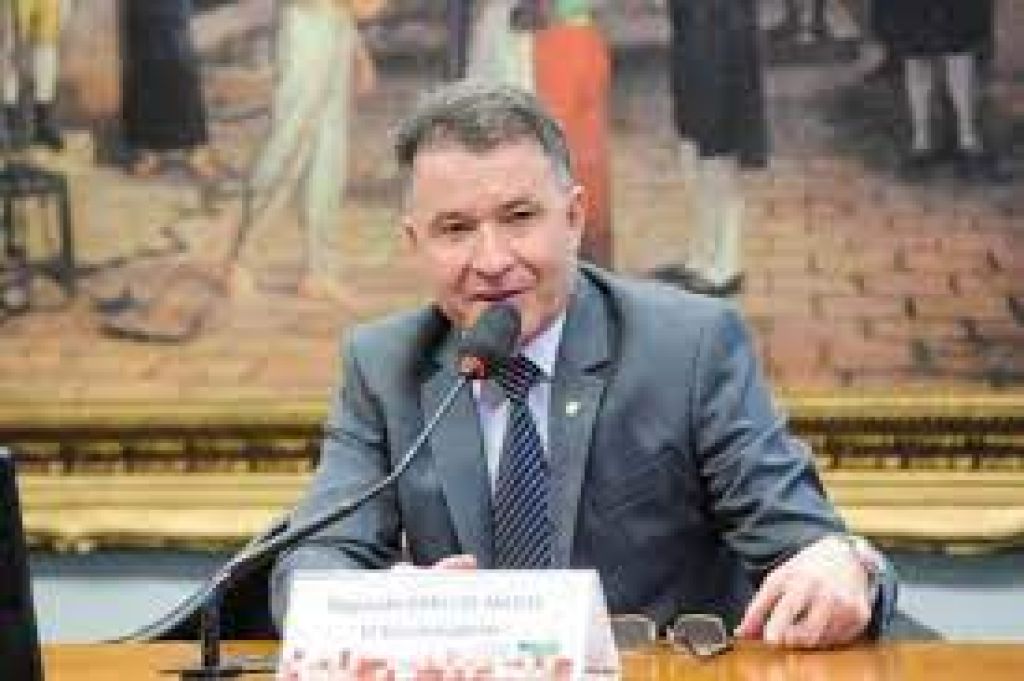 CCJ aprova projeto que atualiza limites do Simples Nacional