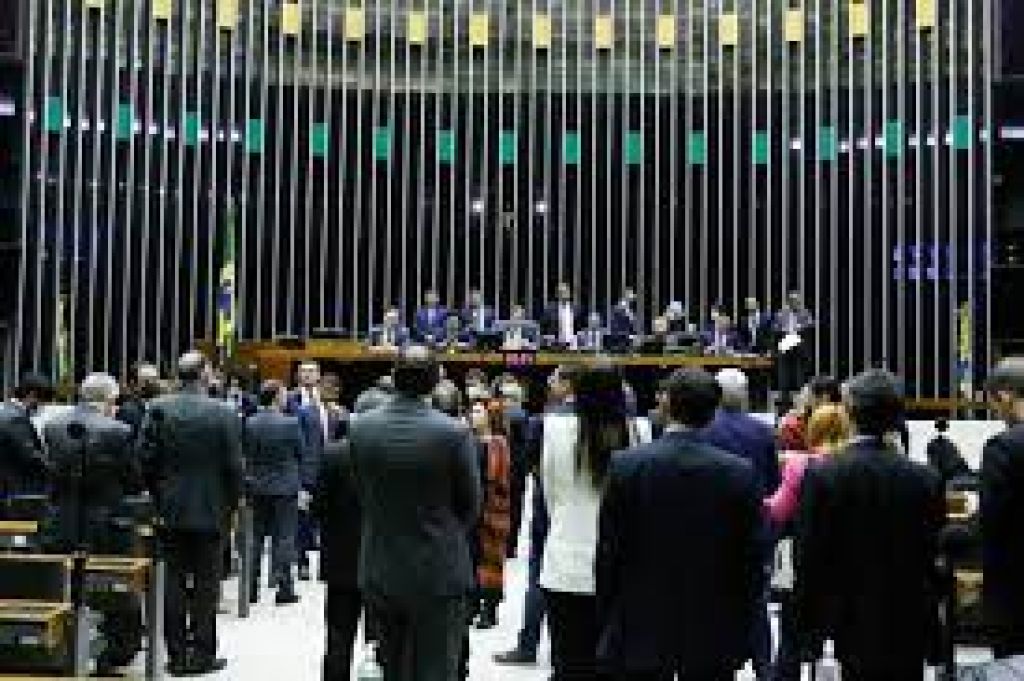Câmara faz esforço concentrado de votações a partir de segunda-feira