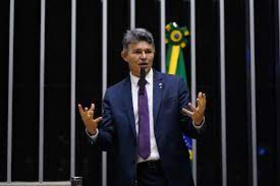 Projeto isenta do Simples Nacional, por cinco anos, microempresas com receita anual de até R$ 96 mil