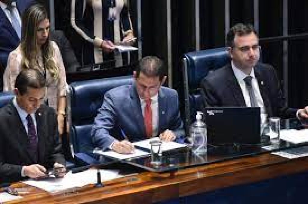 Congresso aprova redução tributária para diesel e gás sem compensação de perdas de receita