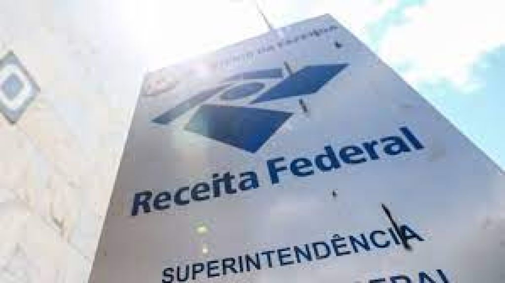 Receita suspende obrigatoriedade de original para autenticar cópia