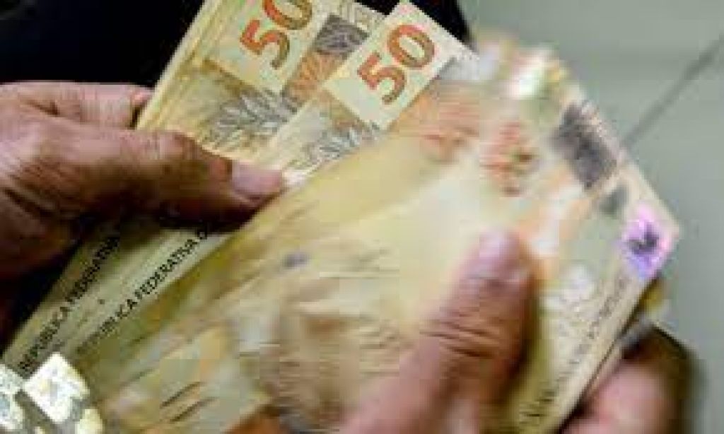 Restaurada anistia de multa por atraso na entrega de guia do FGTS