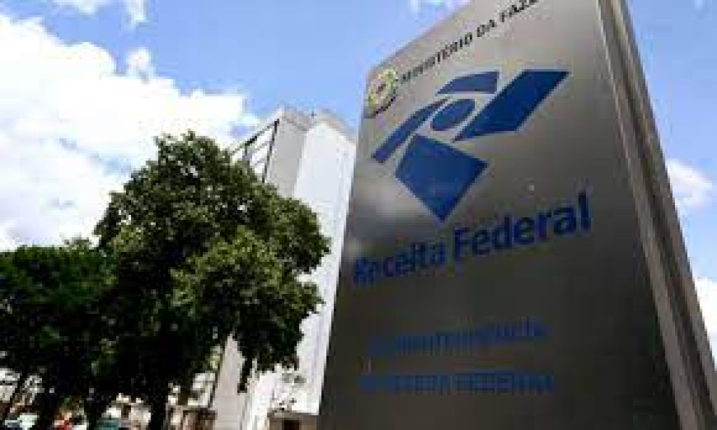 Receita eleva para R$ 15 milhões valor para aplicar recurso automático