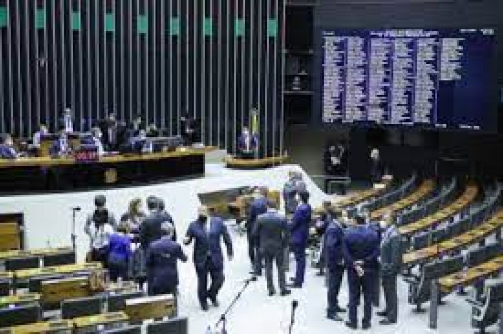 Câmara pode analisar seis medidas provisórias nesta semana